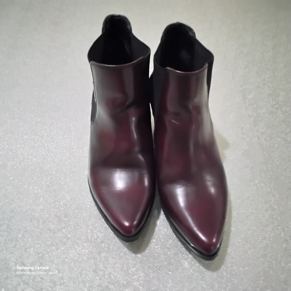 Santorini Brown Ankle Boots 3" Heels, Elastic Pull-on New Shelf Pulls US 5